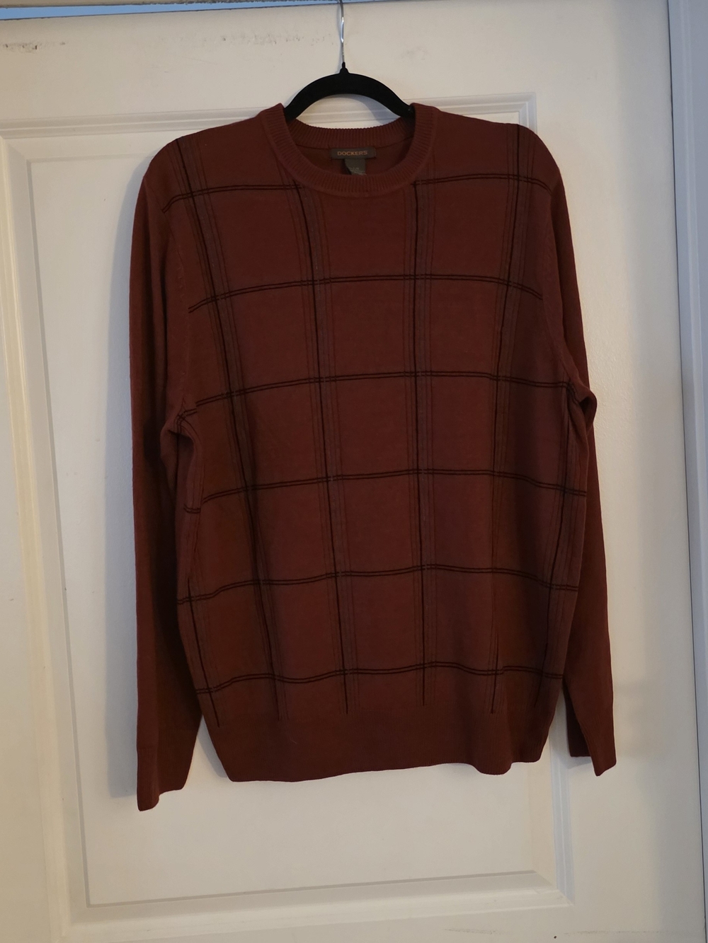 Dockers Men's Rust Crewneck Sweater with Black Windowpane